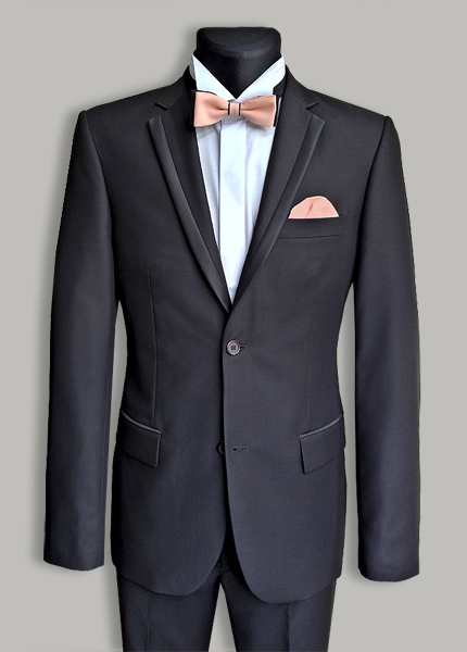 Garnitur z ozdobną wstawką